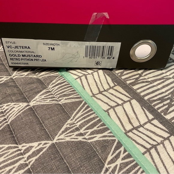 🎉2xHP- Best in Shoes🎉 Vince Camuto Jetera Size 7M - Picture 5 of 5
